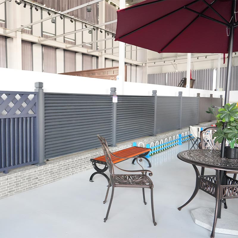 Perché dovresti scegliere la ringhiera decorativa per cortile in lega di alluminio per i tuoi spazi esterni